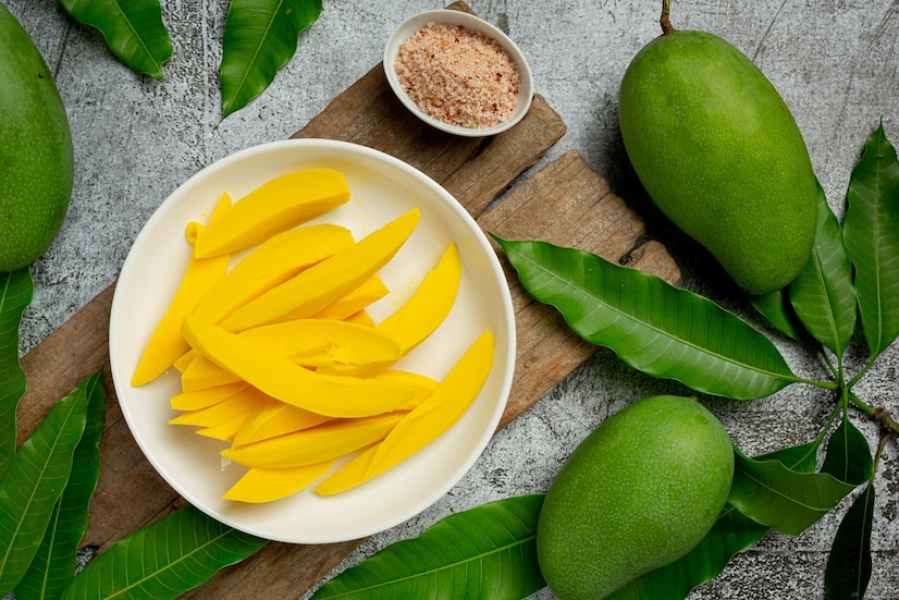 KACCHA AAM